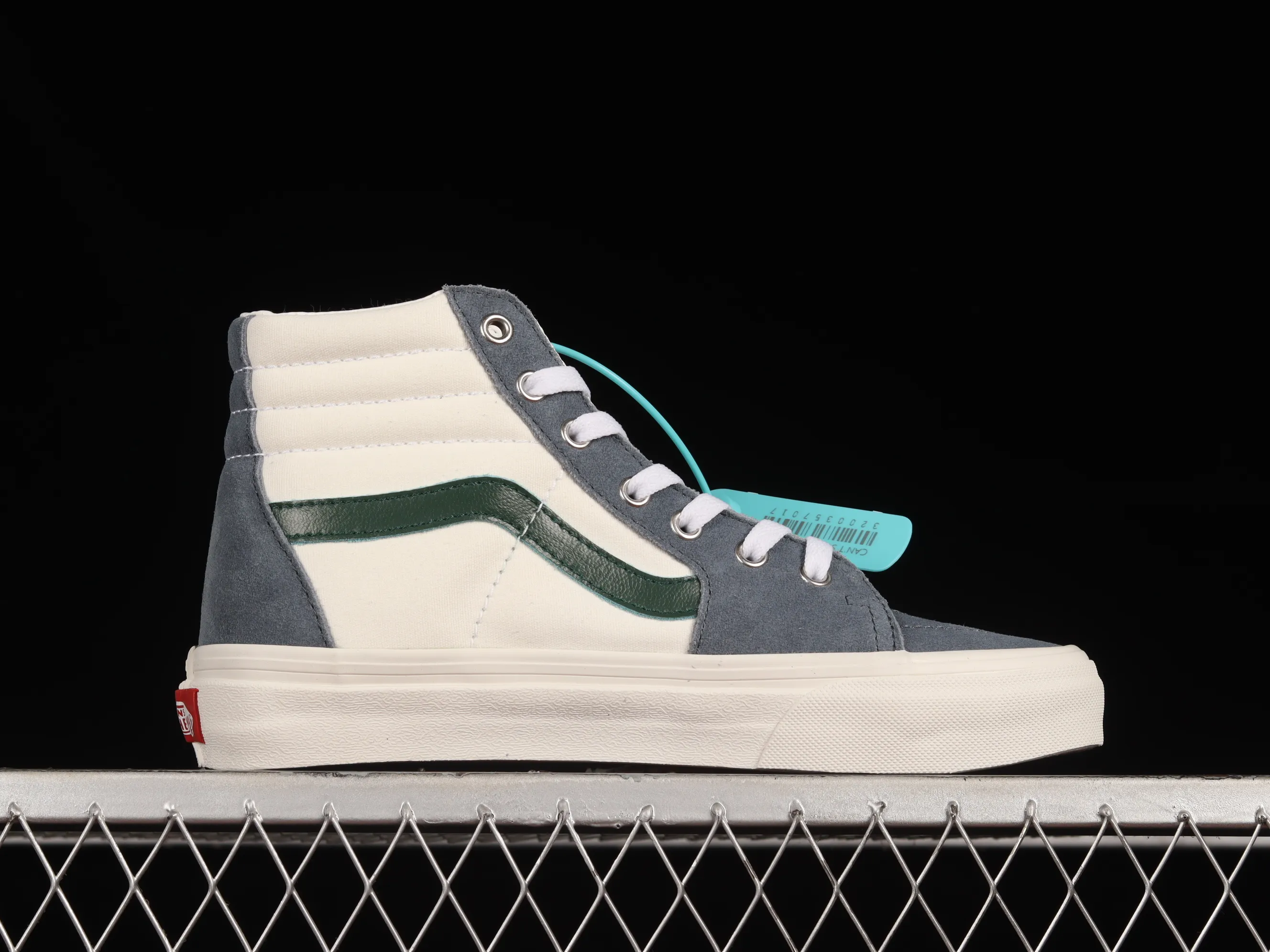 All categories Vans Vans series Vans Hi Vans high-top Vans Sk8-Hi Vans official white and blue stitching simple style casual vulcanized sneakers VN0A5JMJBLG